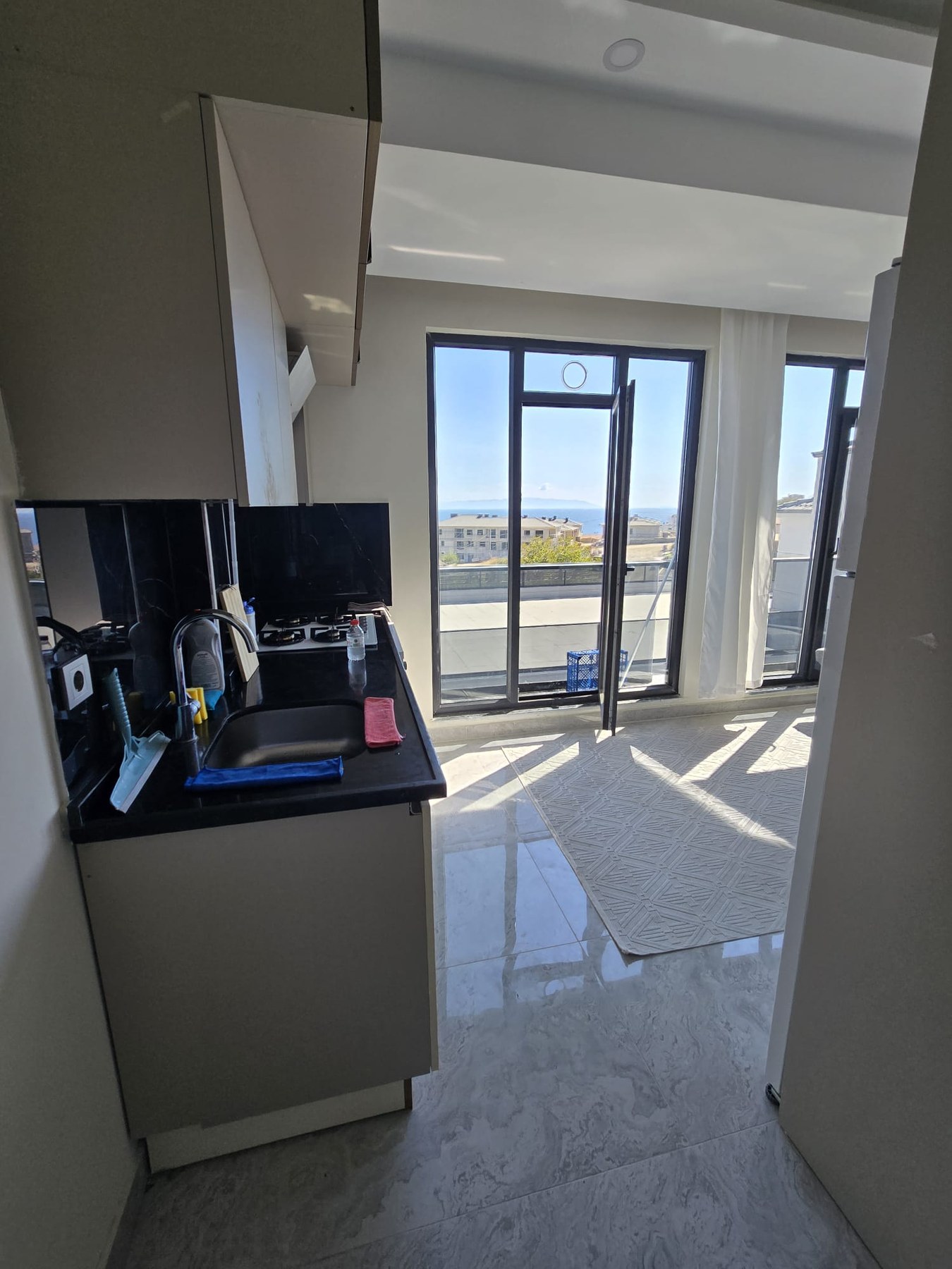 Topağaç Süleymanpaşa deniz manzaralı eşyalı ve kiracılı 2+1 daire