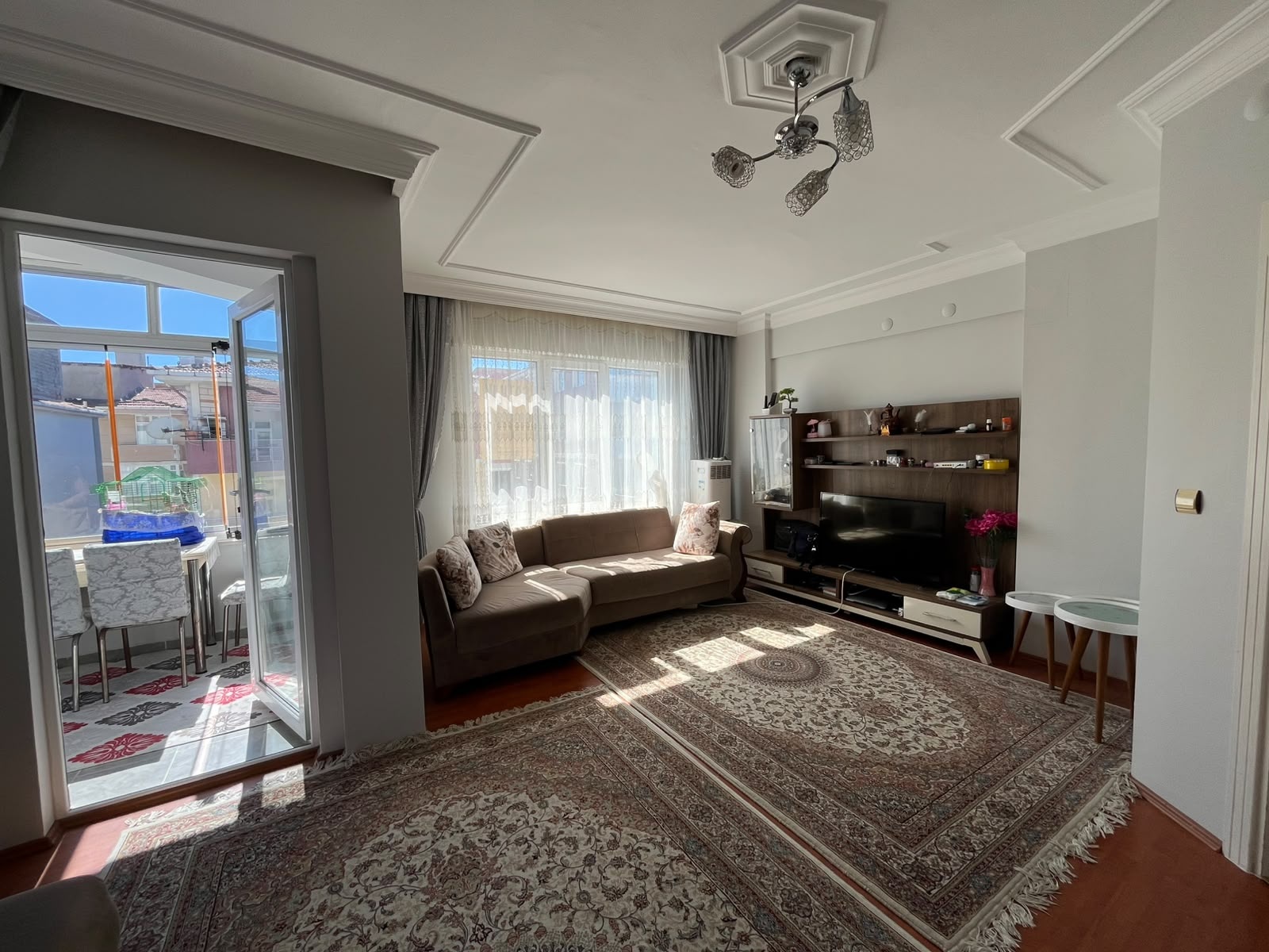 Тристаен Апартамент 2+1 в кв. Алтънова, Текирдаг